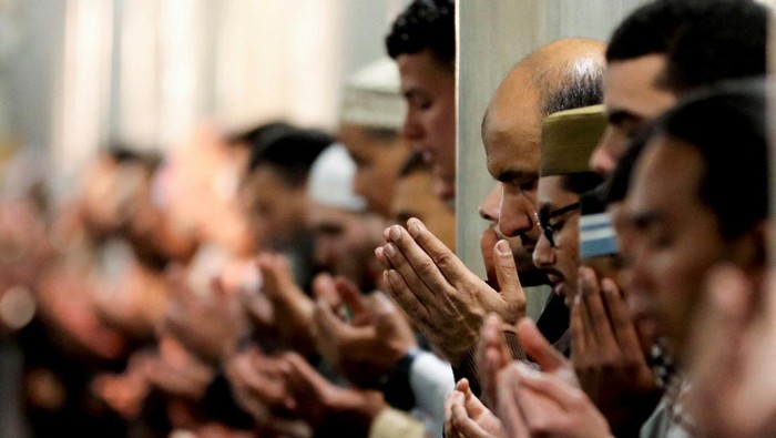 3 Keutamaan Salat Tarawih, Penuh dengan Keberkahan 3 Keutamaan Salat Tarawih, Penuh dengan Keberkahan