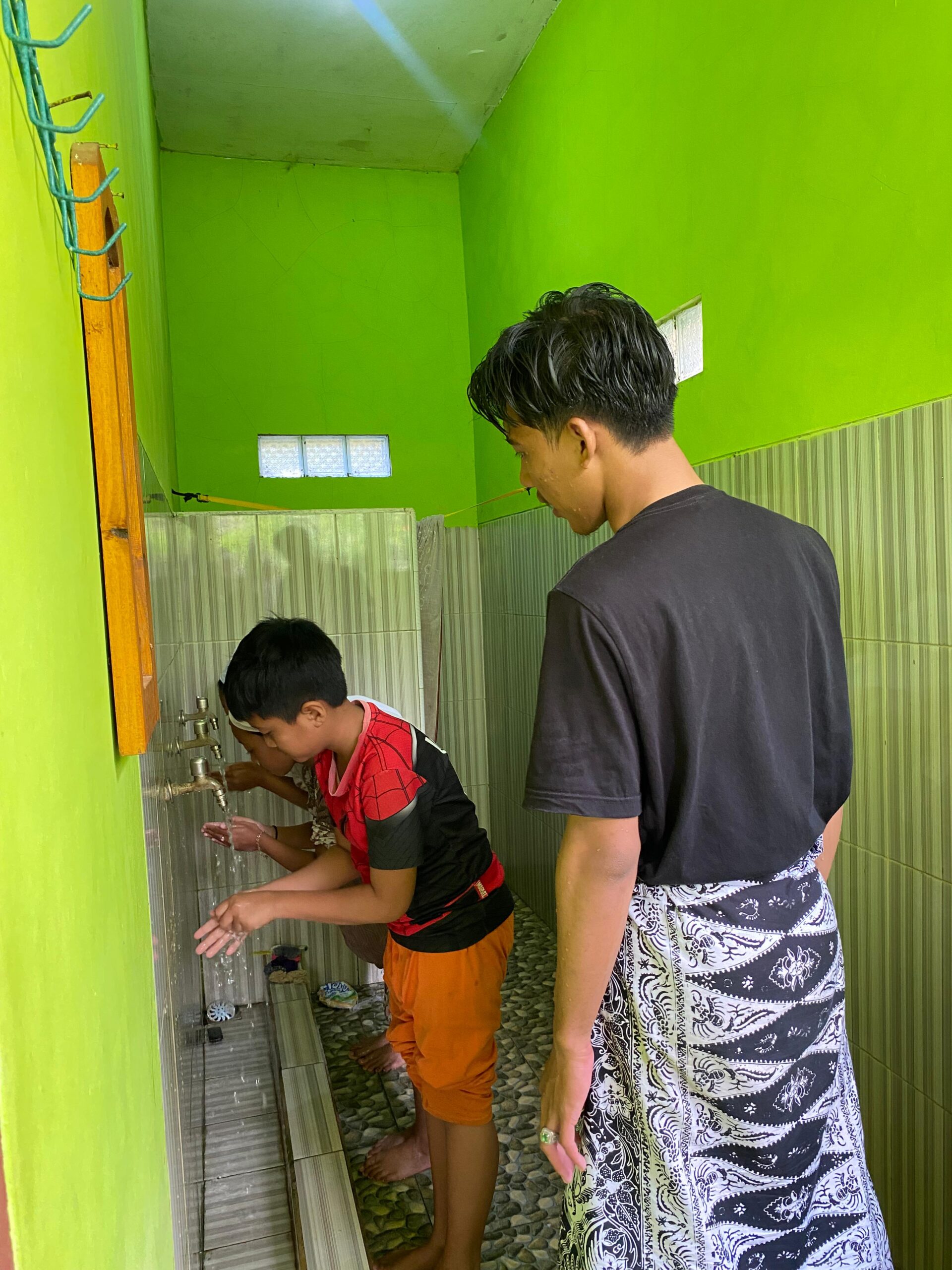 Tata Cara Wudhu yang Benar Sesuai Urutan, Dilengkapi Doanya